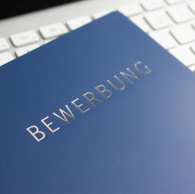 Bewirb Dich bei Dr. Hartmann Chemietechnik den Wasserprofis